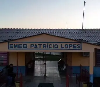 Escola Municipal de Educação Básica Patrício Lopes