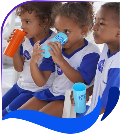 Levamos água potável e educação ambiental para escolas