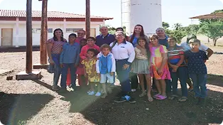 Escola Municipal Ambrosina Lima do Prado